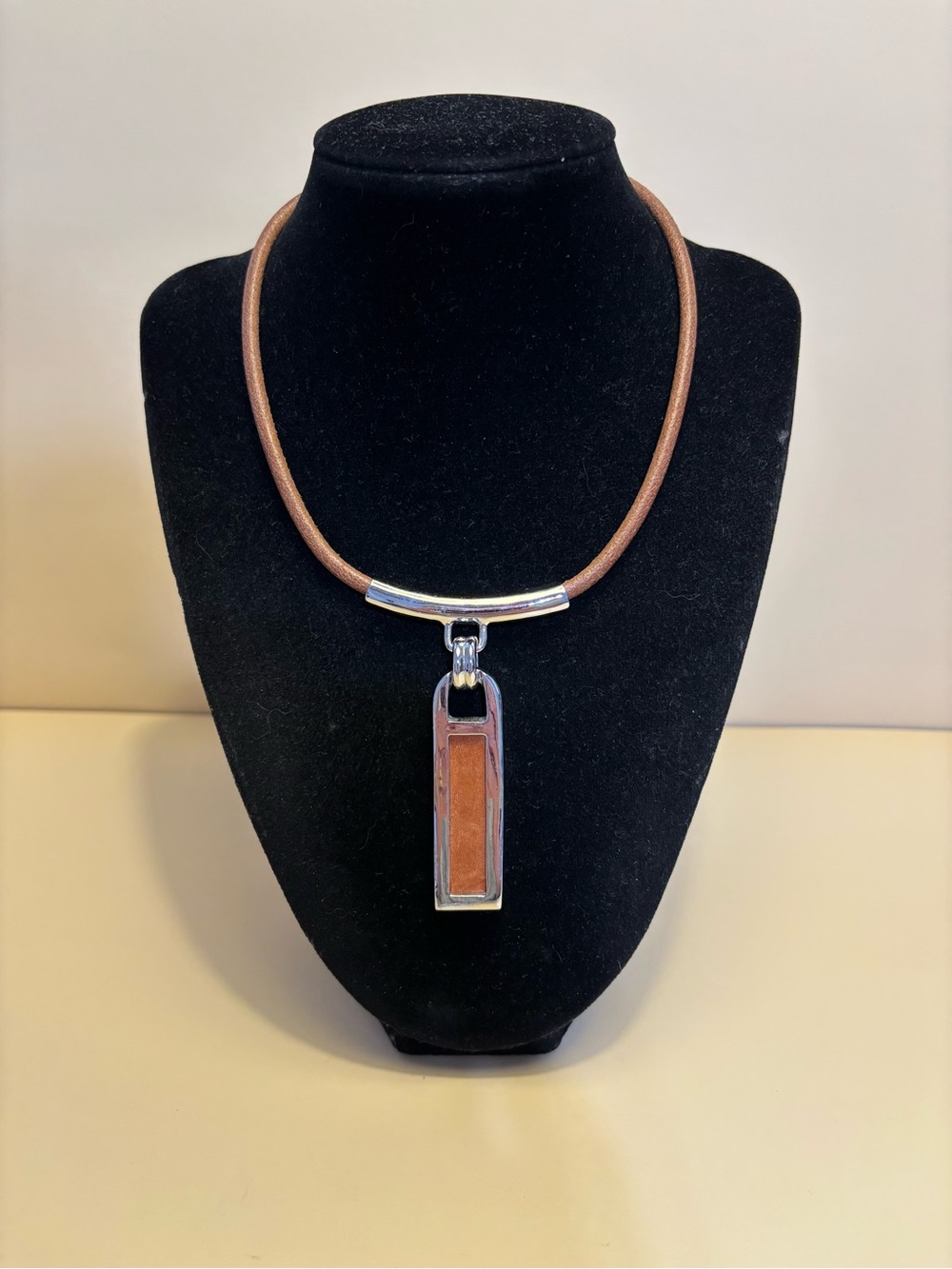 Nine West Leather Pendant Necklace 15”+2”